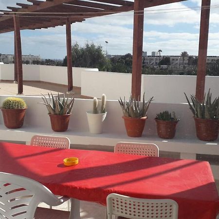 Sunny Self-Catering Apartment Costa Teguise, Lanzarote, Spain Dış mekan fotoğraf