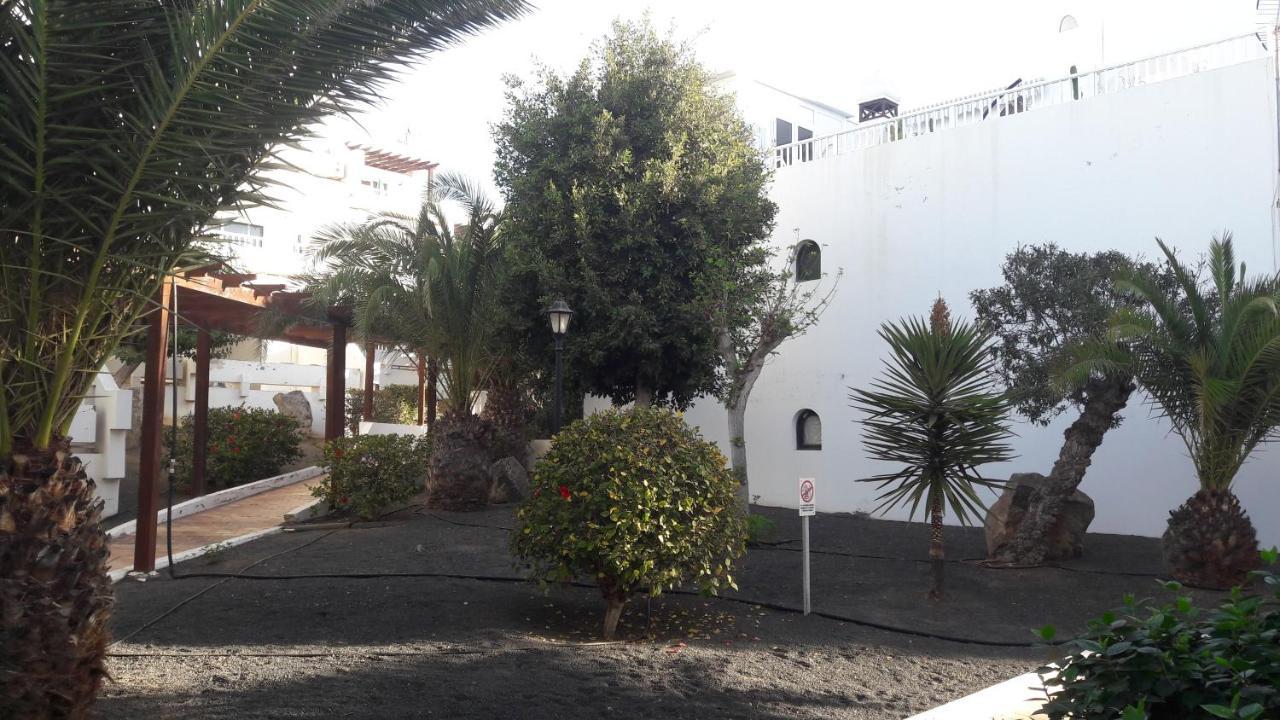 Sunny Self-Catering Apartment Costa Teguise, Lanzarote, Spain Dış mekan fotoğraf