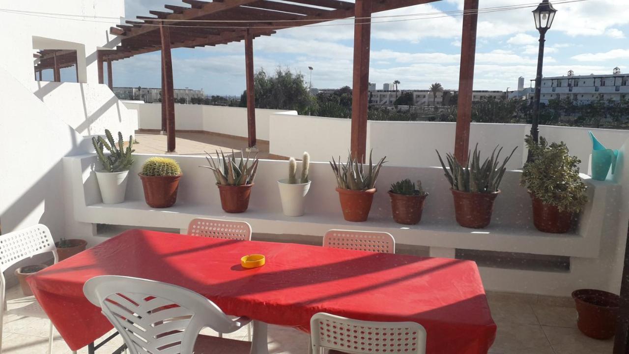 Sunny Self-Catering Apartment Costa Teguise, Lanzarote, Spain Dış mekan fotoğraf